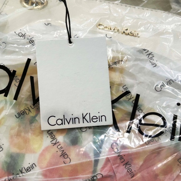 CALVIN KLEIN SHOULDER BAG, LEATHER, MULTICOLOUR FLORAL, CHAIN & LEATHER SHOULDER - Picture 3 of 14